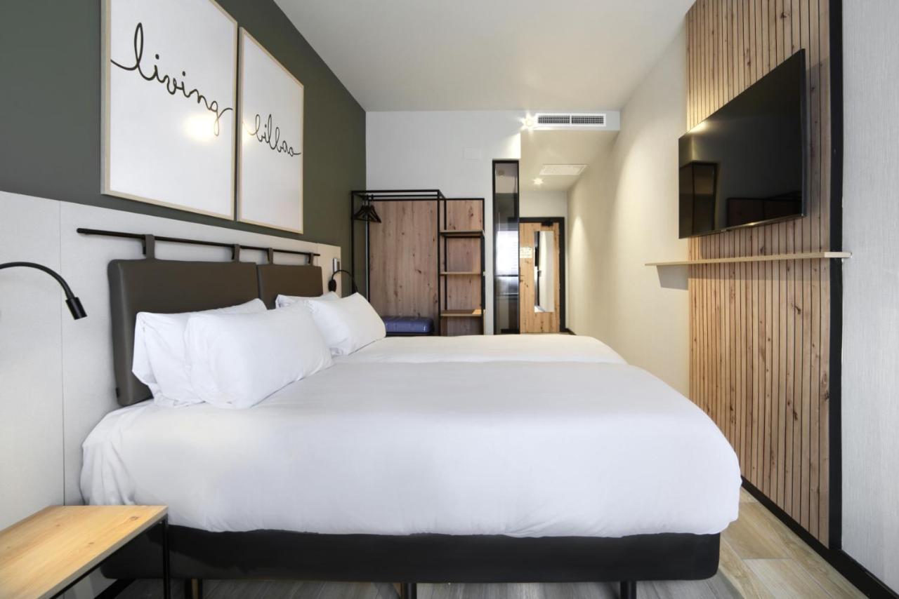 Hotel Bed4U Bilbao Ngoại thất bức ảnh