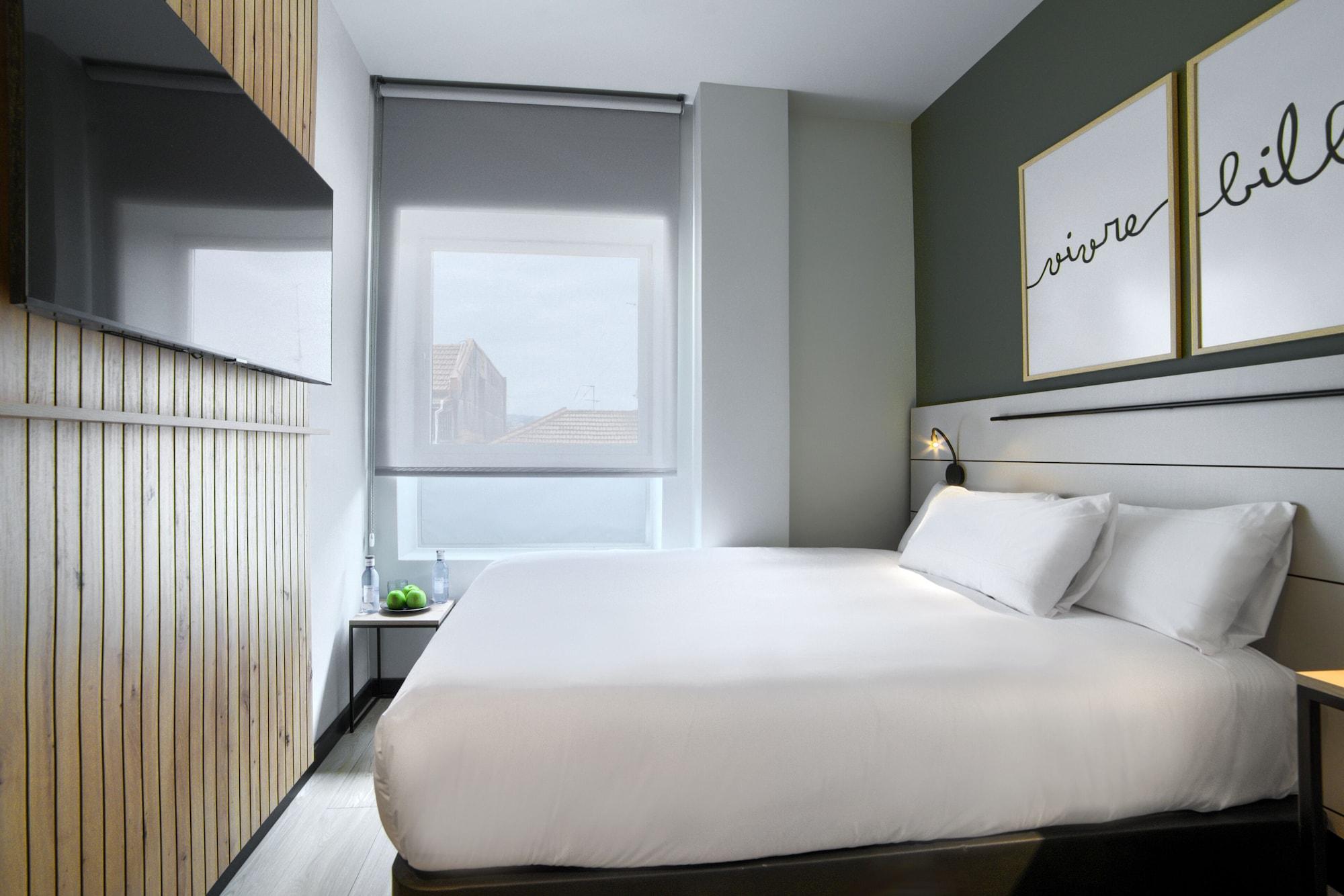 Hotel Bed4U Bilbao Ngoại thất bức ảnh